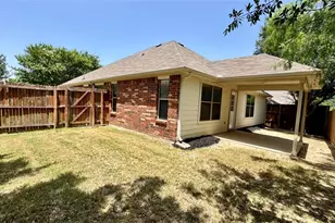 6440 Parkstone Way, Dallas, TX 75249 - Photo 32