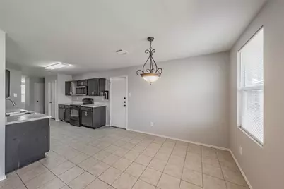 3015 Goldenrod Drive, Lancaster, TX 75134 - Photo 14