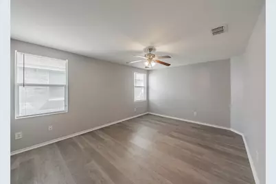 3015 Goldenrod Drive, Lancaster, TX 75134 - Photo 18