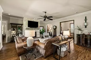 6100 Browning Ct, Granbury, TX 76049 - Photo 10
