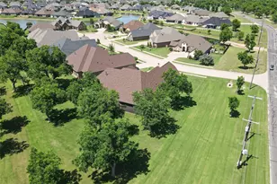 6100 Browning Ct, Granbury, TX 76049 - Photo 6