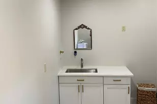 2135 Brookshire St, Arlington, TX 76010 - Photo 14