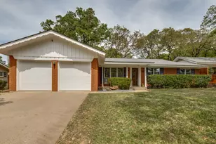 712 Joanna Dr, Hurst, TX 76053 - Photo 24