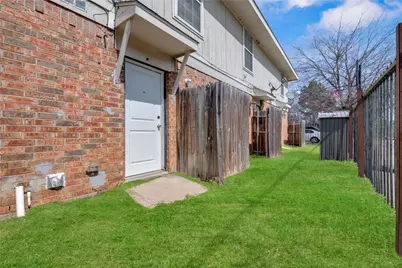 4936 Flamingo Rd Road, Fort Worth, TX 76119 - Photo 14