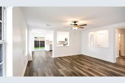 911 Hems Lane, Arlington, TX 76001 - Photo 2