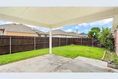 911 Hems Lane, Arlington, TX 76001 - Photo 12