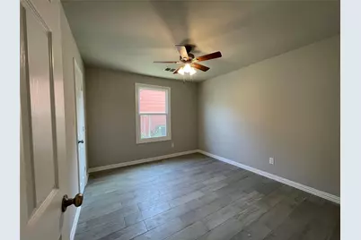 1019 E Hattie Street, Fort Worth, TX 76104 - Photo 22
