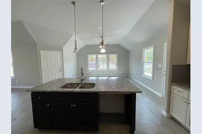 1019 E Hattie Street, Fort Worth, TX 76104 - Photo 16