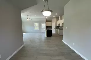 1019 E Hattie St, Fort Worth, TX 76104 - Photo 10