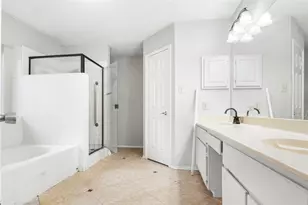 5112 Oak Gate Ct, Arlington, TX 76016 - Photo 20
