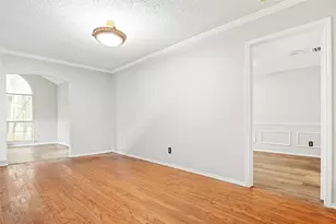 5112 Oak Gate Ct, Arlington, TX 76016 - Photo 12