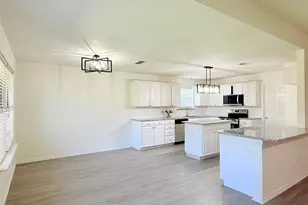 8050 Jolie Dr, Fort Worth, TX 76137 - Photo 10