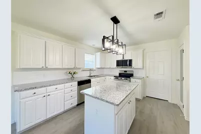 8050 Jolie Drive, Fort Worth, TX 76137 - Photo 16