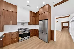 4008 Acapulco St, Irving, TX 75062 - Photo 10