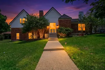 4008 Acapulco Street, Irving, TX 75062 - Photo 2