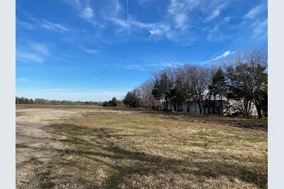 153 Raccoon Drive, Sherman, TX 75092 - Photo 2