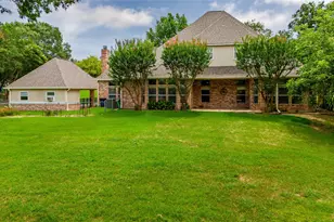 1917 Woodland Hills Ln, Weatherford, TX 76087 - Photo 32