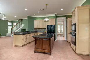 1917 Woodland Hills Ln, Weatherford, TX 76087 - Photo 16