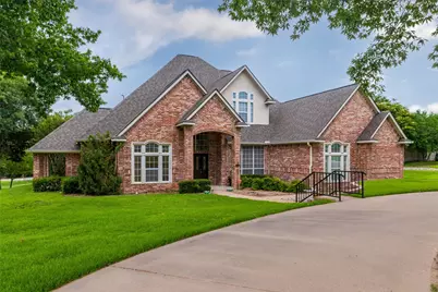 1917 Woodland Hills Lane, Weatherford, TX 76087 - Photo 2