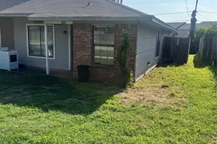 5617 Mansfield Rd, Arlington, TX 76017 - Photo 2