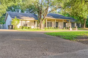 3400 Dever Dr, Waco, TX 76708 - Photo 2