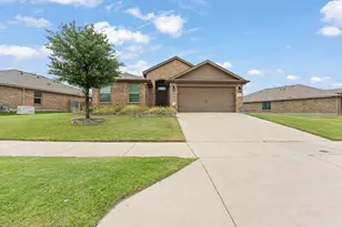 4600 Fringetree Wy, Fort Worth, TX 76036 - Photo 2