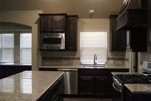 1729 Spoonbill Dr, Little Elm, TX 75068 - Photo 4