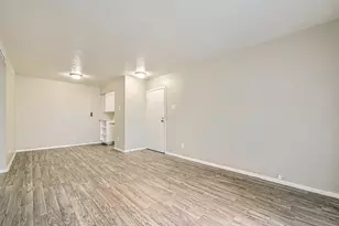 3504 Fawn Valley Dr, Dallas, TX 75224 - Photo 4
