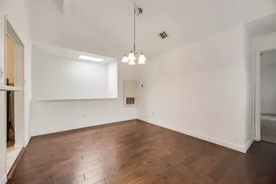 1613 Kingspoint Drive, Carrollton, TX 75007 - Photo 8