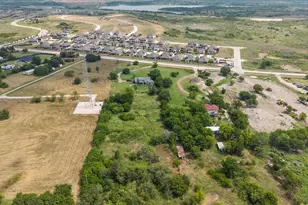 3704 Old Fort Worth Rd, Midlothian, TX 76065 - Photo 12