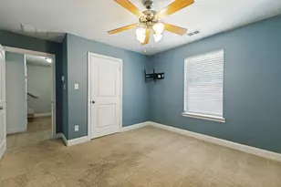 4002 Brownstone Ct, Dallas, TX 75204 - Photo 14