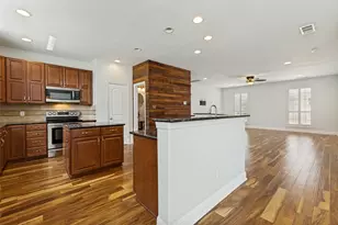 4002 Brownstone Ct, Dallas, TX 75204 - Photo 12