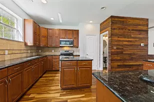 4002 Brownstone Ct, Dallas, TX 75204 - Photo 10