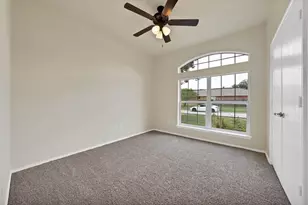 10513 Fossil Hill Dr, Fort Worth, TX 76131 - Photo 12
