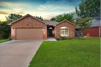 10513 Fossil Hill Drive, Fort Worth, TX 76131 - Photo 1
