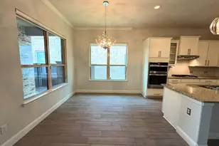 302 Julia Ln, Euless, TX 76040 - Photo 10