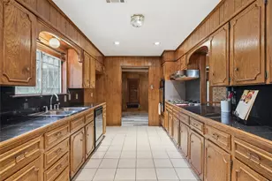 4401 Idylwood, Waco, TX 76705 - Photo 6