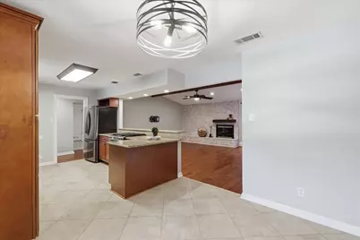 2007 Redwood Trail, Grapevine, TX 76051 - Photo 12