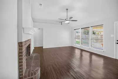 3103 Morning Meadow Lane, Grand Prairie, TX 75052 - Photo 4