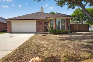 3103 Morning Meadow Ln, Grand Prairie, TX 75052 - Photo 1