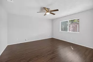 3103 Morning Meadow Ln, Grand Prairie, TX 75052 - Photo 16