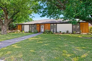 2302 Greenhill Dr, Carrollton, TX 75006 - Photo 2