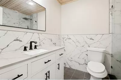 2302 Greenhill Drive, Carrollton, TX 75006 - Photo 18