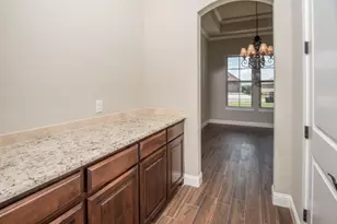2113 Clive Dr, Granbury, TX 76048 - Photo 12