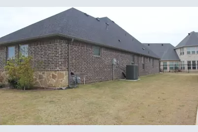 2113 Clive Drive, Granbury, TX 76048 - Photo 22