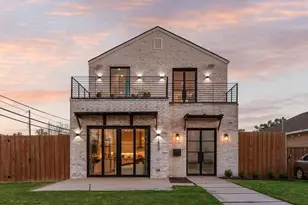1802 Pueblo St, Dallas, TX 75212 - Photo 1