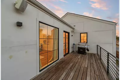 1802 Pueblo Street, Dallas, TX 75212 - Photo 36