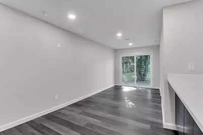 1310 Elmwood Boulevard, Dallas, TX 75224 - Photo 6