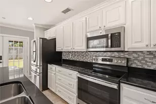 4424 Calmont Ave, Fort Worth, TX 76107 - Photo 8