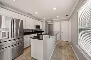 4424 Calmont Ave, Fort Worth, TX 76107 - Photo 10